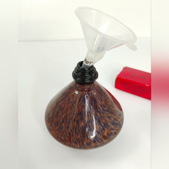 La Tee Da Effusion Fragrance Oil Lamp Glass Red Blue Brown with Wick NWOT - Picture 14 of 15